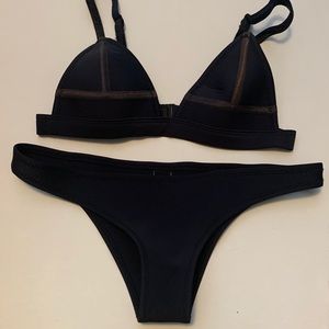 TRIANGL BIKINI